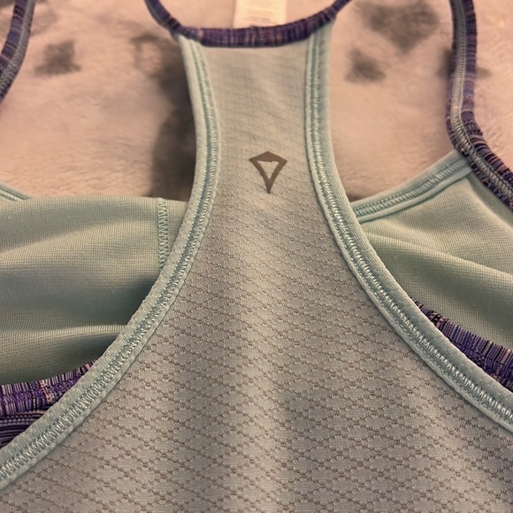 Ivivva workout tank. Size 12 - Picture 4 of 6